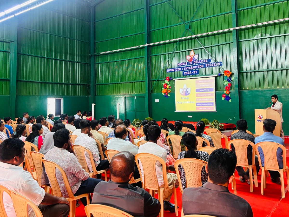 Parents meeting with NewAge PU College faculty for academic updates